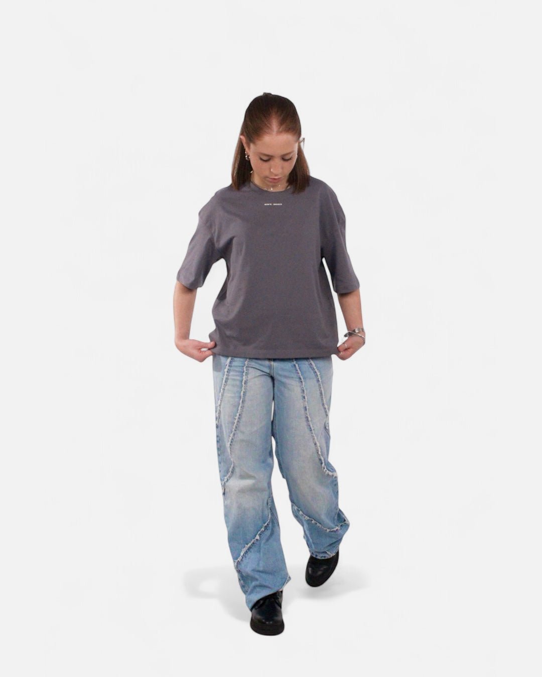 DELAYSTUDIOS GREY BOXY T-SHIRT - Delaystudios