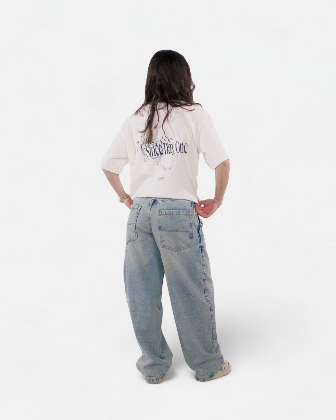 ICE BREAKER WHITE BOXY T-SHIRT - Delaystudios